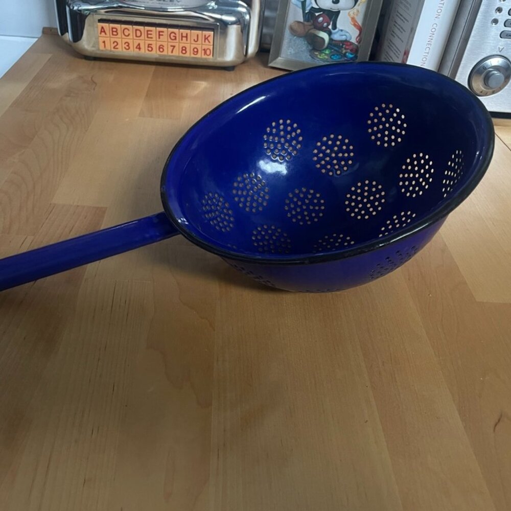 Vintage, Blue Enamel, Farmhouse style sieve, colander